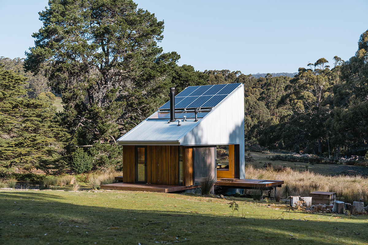 Bruny Island Cabin by Maguire and Devine Architects